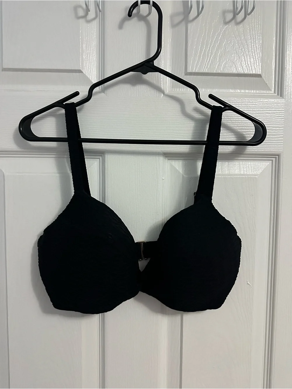 Victoria’s Secret swim top - Picture 1 of 4